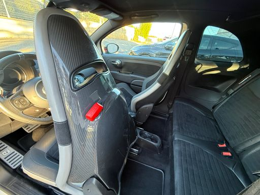 Abarth 500 1.4 Turbo T-Jet 165 Dualogic - Martini – 2017 – 55769 km – Essence – Boîte Automatique — photo 4