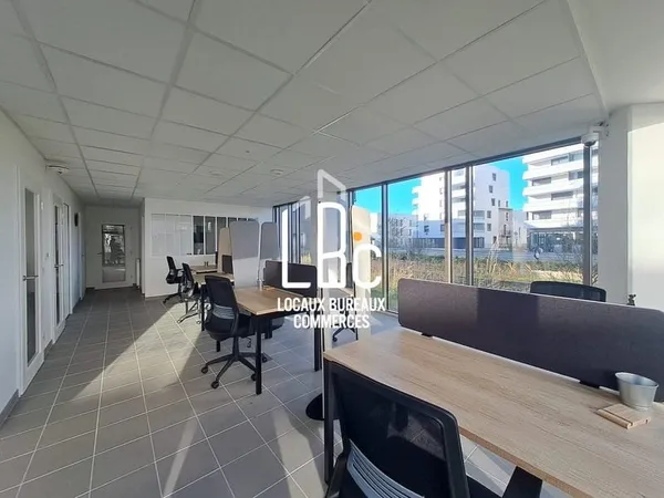 Bureaux 62 m²
