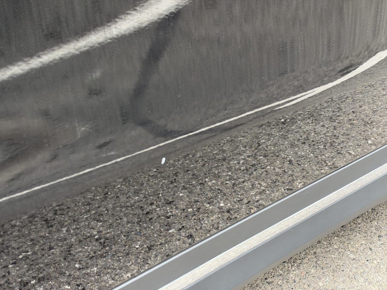 Mercedes EQA 250+ — photo 23
