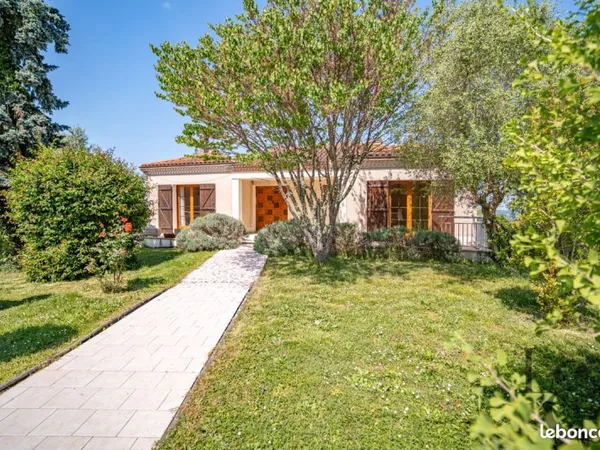 Villa 7 pièces 191 m²