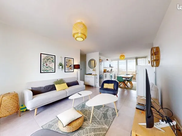 Chambre 5 pièces 92 m²