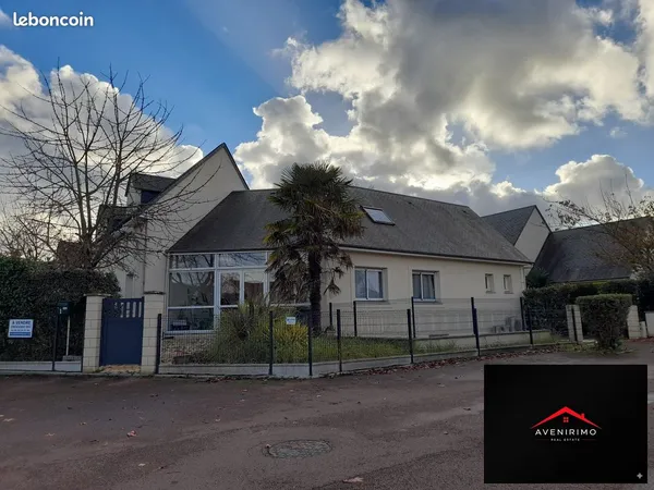 Maison 14 pièces 259 m²