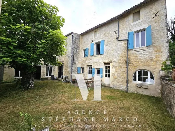 Maison 7 pièces 285 m²