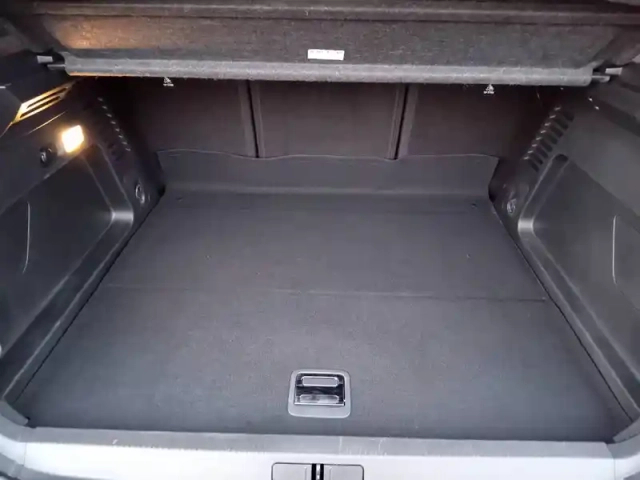 Citroën C5 Aircross hybride rechargeable 225 e-eat8 — photo 9