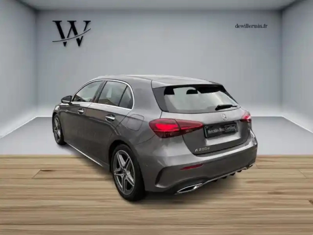 Mercedes Classe A 200 d amg line — photo 29