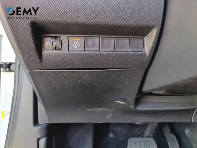Peugeot 2008 puretech 130 s&amp;s eat8 — photo 14
