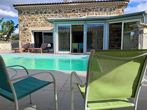 Maison 8 pièces 228 m²