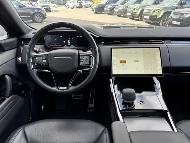 Land Rover Range Rover p460e awd 3.0l i6 phev — photo 28