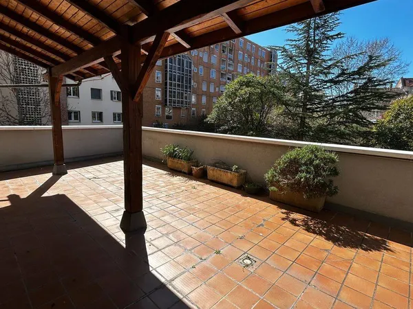 Appartement 4 pièces 104 m²