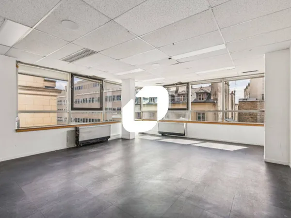 Bureaux 752 m²