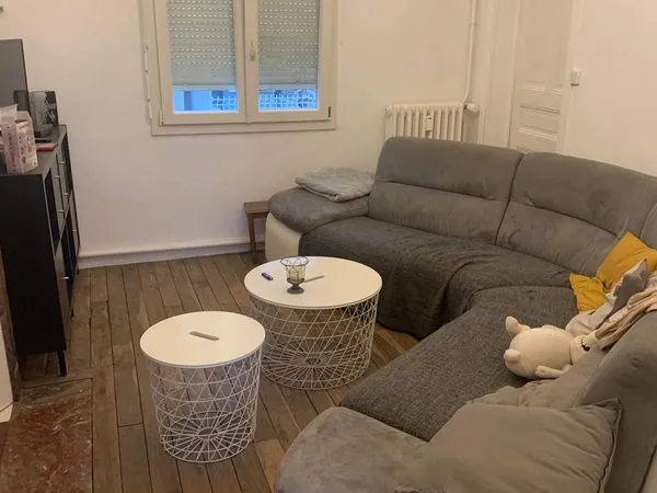 Logement communal 96 m² à louer