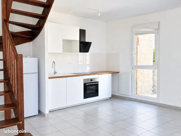Superbe appartement T4 + Parking + Cave