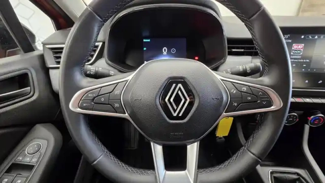 Renault Clio tce 90 — photo 37