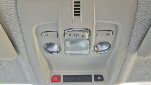 Citroen C4 Cactus 1.2 PureTech 110 - Live – 2019 – 109573 km – Essence – Boîte Manuelle — photo 16