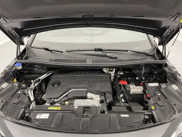 Peugeot 3008 hybrid 136 e-dcs6 — photo 21