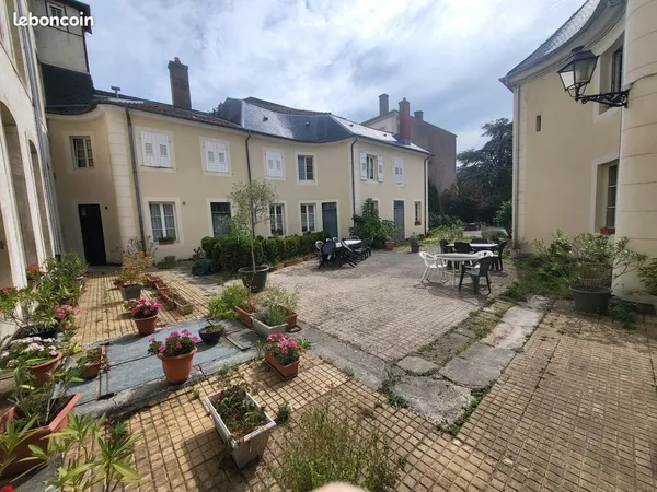 NANCY, Places Stanislas Alliance, Appartement F 4