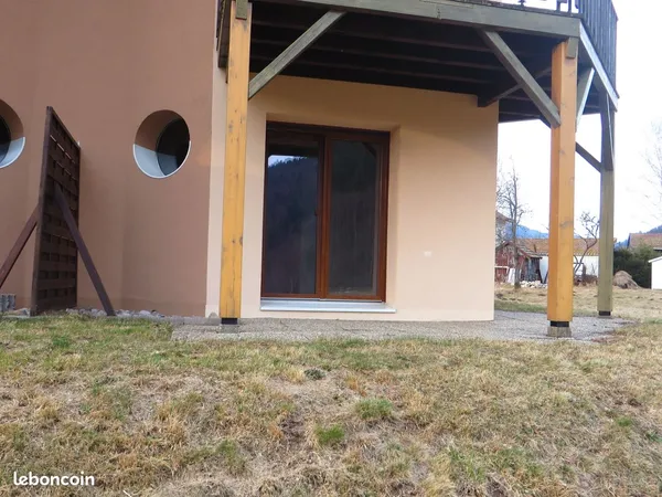 Loue appartement F2 à LA BRESSE