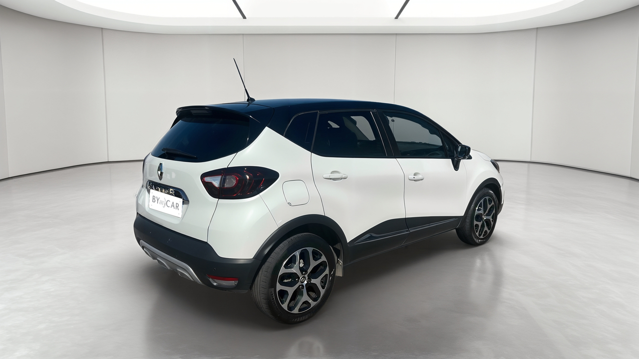 Renault Captur TCe 150 FAP EDC — photo 5