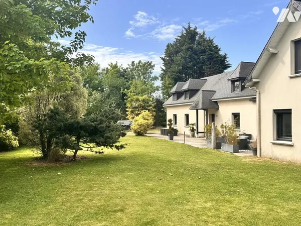 Maison 6 pièces 275 m²