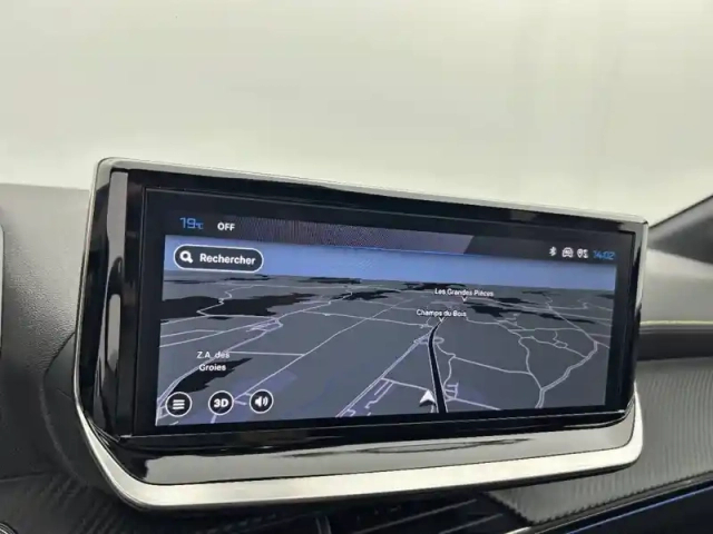 Peugeot 208 hybrid 110 e-dcs6 — photo 25