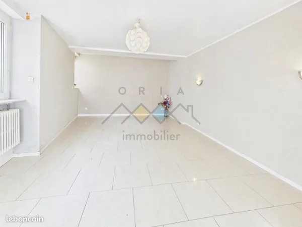 Maison 5 pièces 148 m²