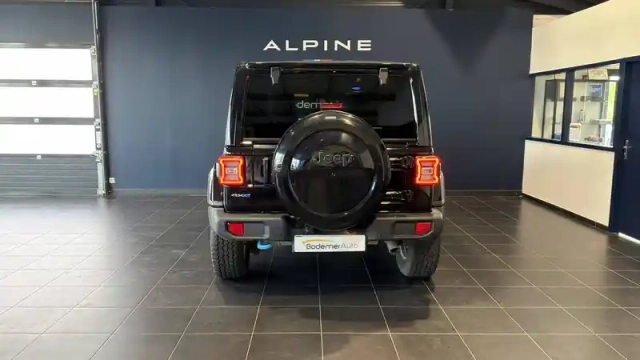 Jeep Wrangler unlimited 4xe 2.0 l t 380 ch phev 4x4 bva8 — photo 5