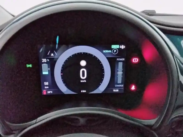 Fiat 500 e 118ch la prima my25 — photo 15
