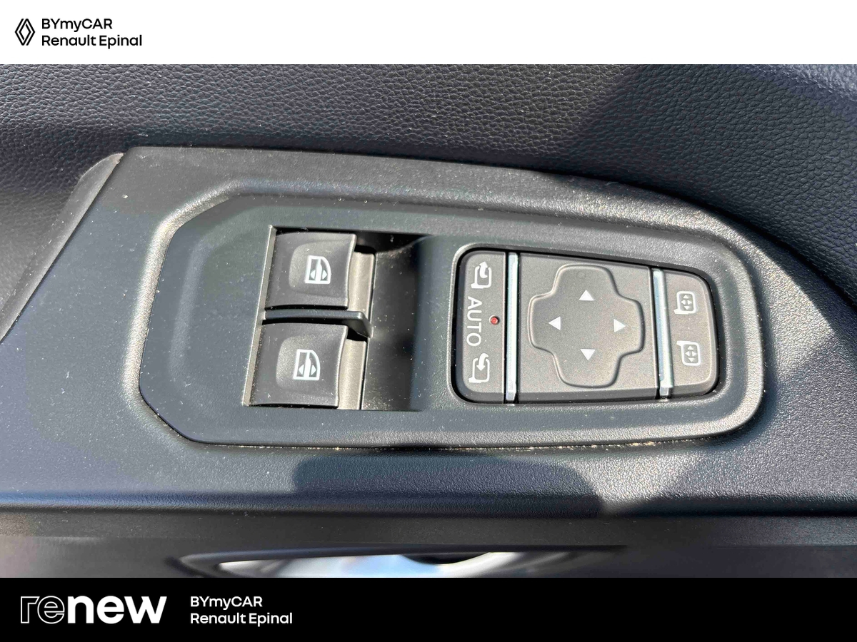 Renault TRAFIC FG BLUE DCI 150 L1H1 2T8 GSR2 — photo 17