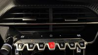 Peugeot 2008 1.2 Hybrid 145ch Allure e-DCS6 — photo 26