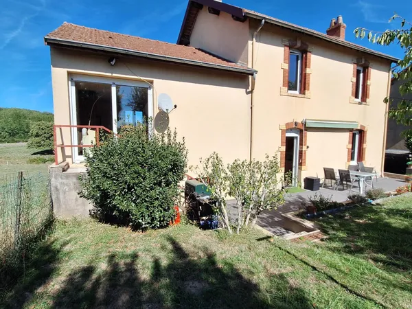 Maison située dans une impasse avec 3 chambres