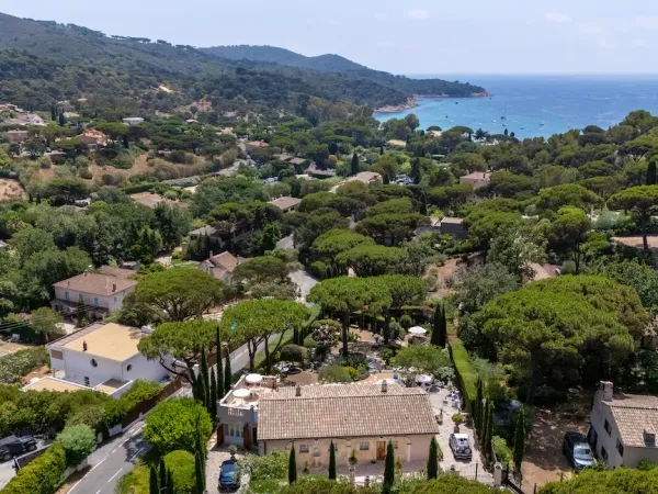 Villa au coeur de Gigaro et ses plages