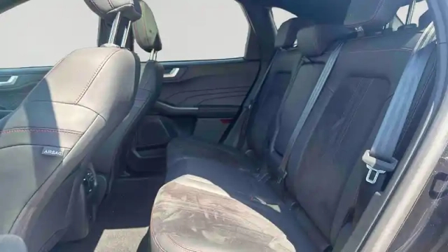Ford Kuga 2.5 duratec 243 ch phev powershift — photo 15