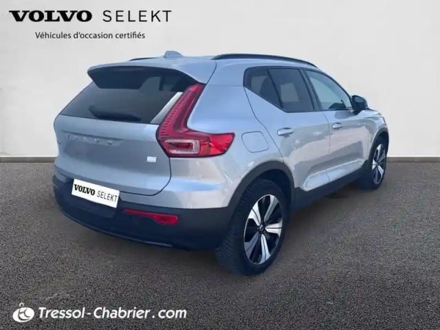 Volvo Xc40 t4 recharge 129+82 ch dct7 ultimate — photo 2