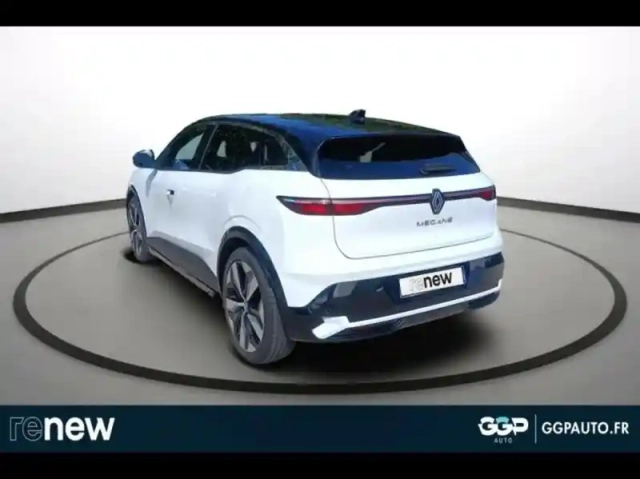 Renault Megane e-tech electric ev60 220ch techno super charge -b — photo 4