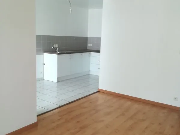 T2 45m² Balcon + Garage en sous-sol, proche centre-ville