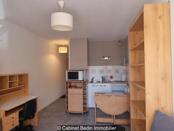 Studio 1 pièce 23 m²