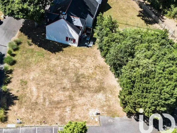 Terrain en individuel 650 m²