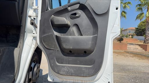 Renault Master 2.3 dCi 165 - Cabine Benne – 2023 – 60285 km – Diesel – Boîte Manuelle — photo 42