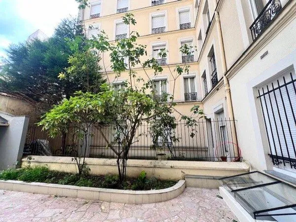 Appartement 5 pièces 74 m²