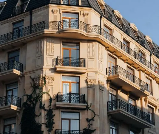 Immeuble 3 pièces 150 m²