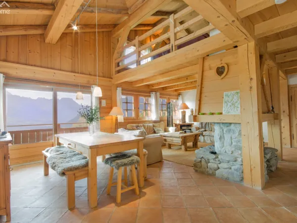 Chalet 5 pièces 220 m²