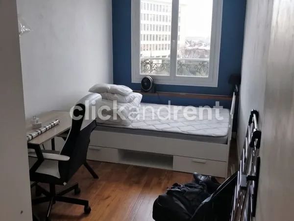 Chambre meublée en colocation - Nantes Centre - Rue de Budapest
