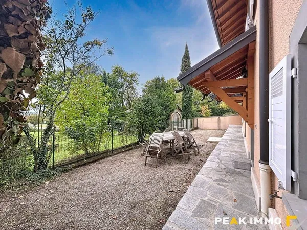 Maison 5 pièces 84 m²