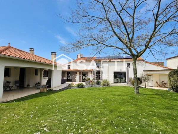 Maison familiale de charme proche centre ville