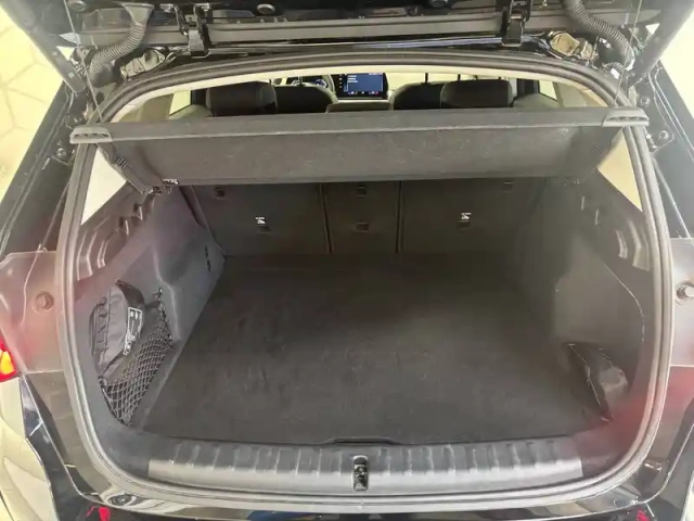 Bmw X1 sdrive 18i 136ch dkg7 — photo 11
