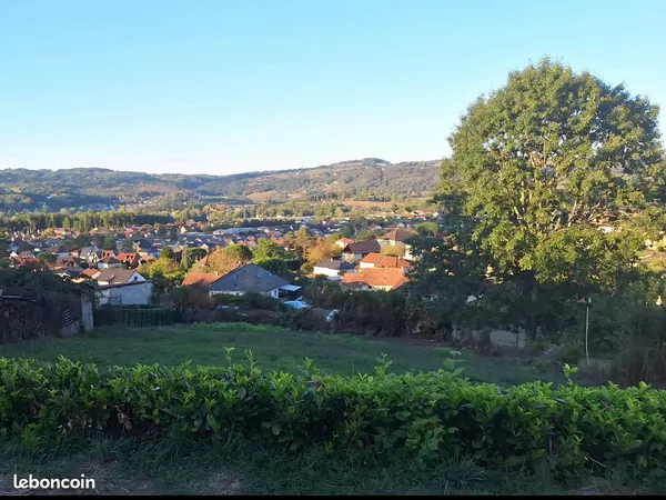 Terrain d'exception avec vue panoramique - Cosnac