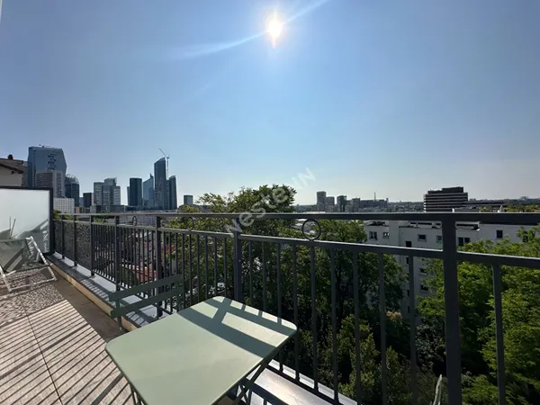 PUTEAUX: : DUPLEX 4P 3 chambres - dernier étage et vue panoramique sur Paris