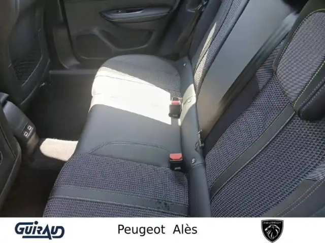 Peugeot 2008 puretech 130 s&amp;s eat8 — photo 10