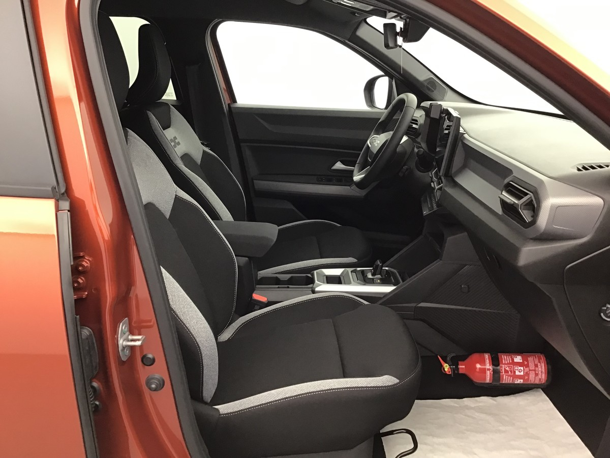 Dacia Duster — photo 6