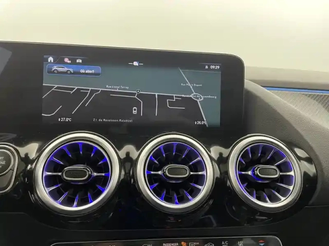 Mercedes Gla 250 e hybrid eq 8g-dct — photo 21